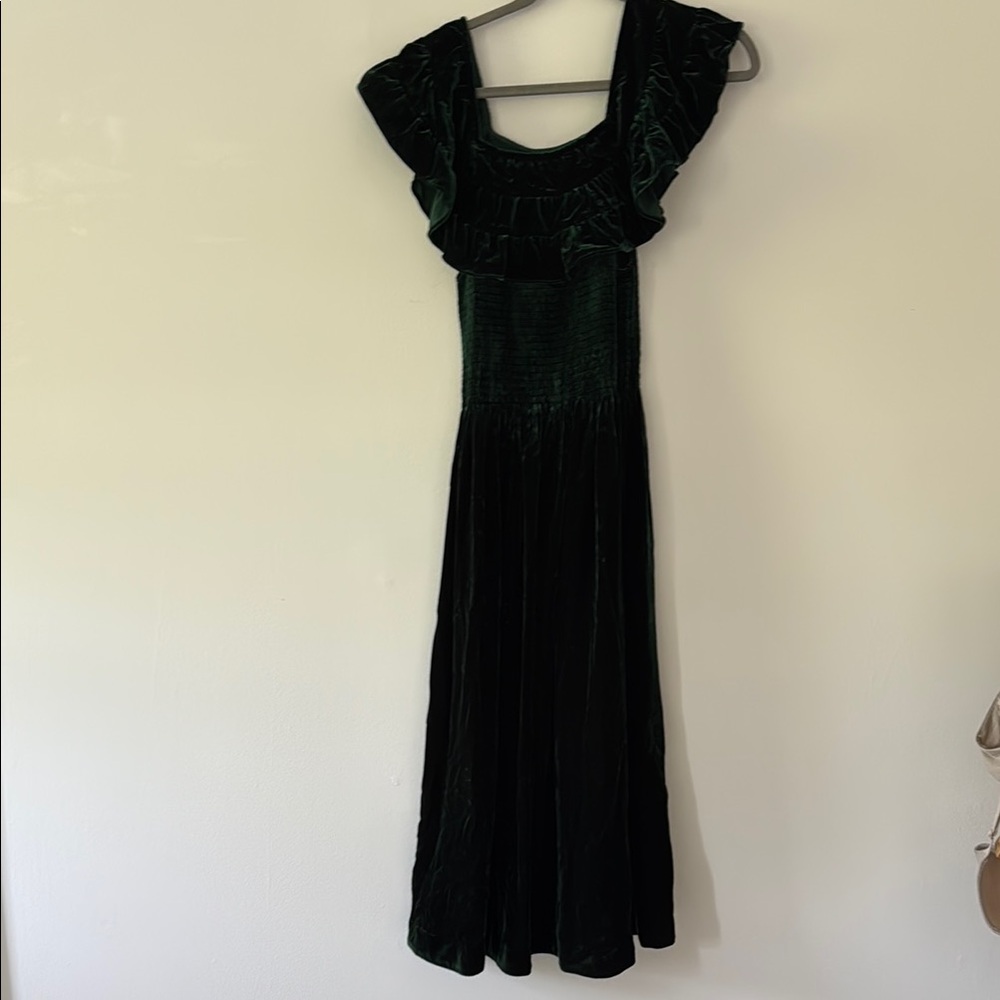 Akilah Emerald Green Velvet Nap Dress